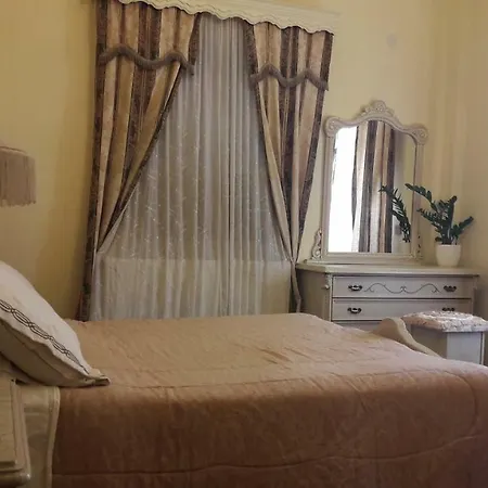 Sunset Retreat - Mamas Farm 2 *